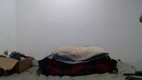 hotmodel1984 online show from June 13, 3:15 am