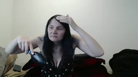 hotmodel1984 online show from December 15, 3:17 pm