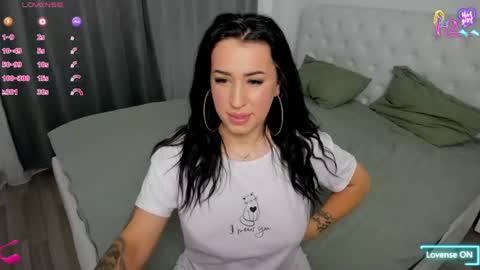 hotmorenaxxx online show from June 11, 10:12 am