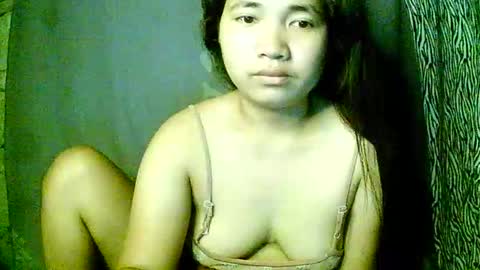 hotpussy_lipsxx69 online show from December 19, 2:16 am