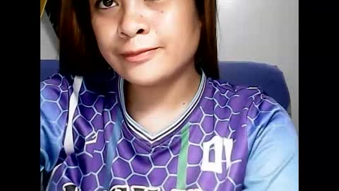 Leen online show from February 14, 1:29 pm