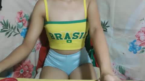 hottie_horny_exoticpussyx online show from October 23, 12:49 am