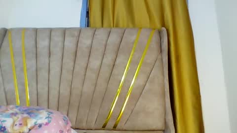 hottie_mammy online show from June 29, 4:28 pm