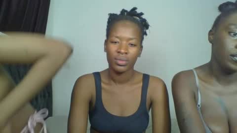 hottie_mistie online show from July 7, 7:16 pm