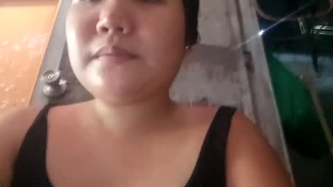 hottiecum27 online show from July 2, 1:16 am