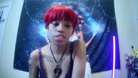 Snapshot of hottiefreckles chatting on January 27, 8:07 pm Tokyodagoddess online show from January 27, 8:07 pm