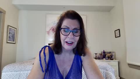Snapshot of hottxgilf chatting on January 21, 12:46 am Maggie online show from January 21, 12:46 am