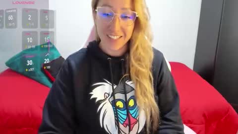 hottychrystal online show from March 20, 2:22 pm