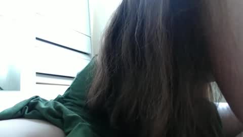 Mia online show from February 26, 5:45 pm