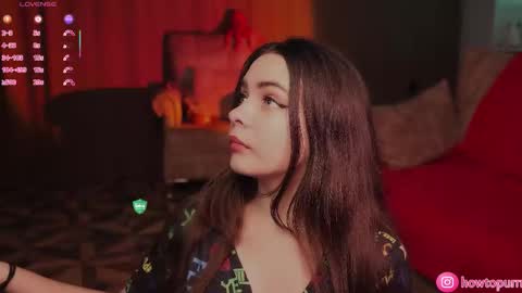 Mia online show from February 7, 5:28 pm