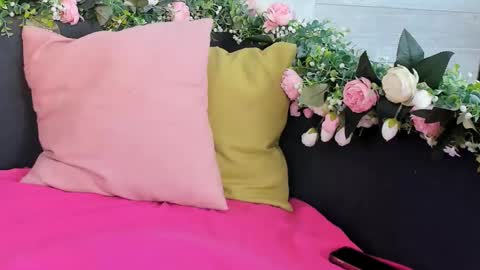 Erin online show from February 20, 8:06 am