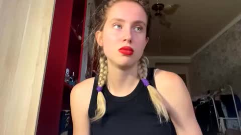 Gloria online show from November 23, 12:40 pm