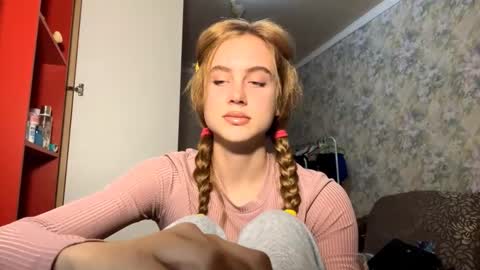 Gloria online show from November 12, 4:16 pm