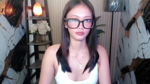 huxley_elenoise online show from July 13, 5:19 am