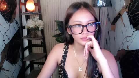 huxley_elenoise online show from July 26, 7:27 am
