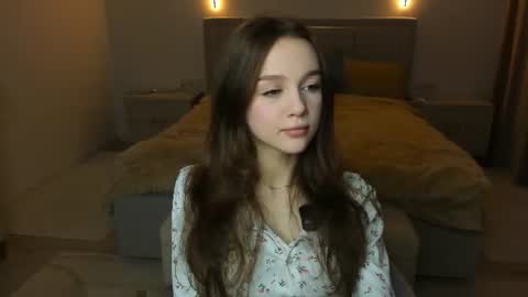 Lily online show from July 25, 7:15 am