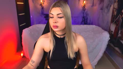 hyileyclark online show from February 8, 9:57 am