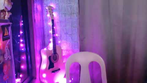 Kim online show from October 25, 5:09 pm