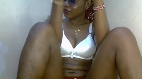 iam_nisa online show from June 23, 10:02 am