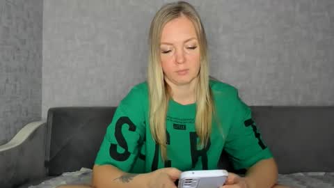 Venus online show from November 27, 10:29 am