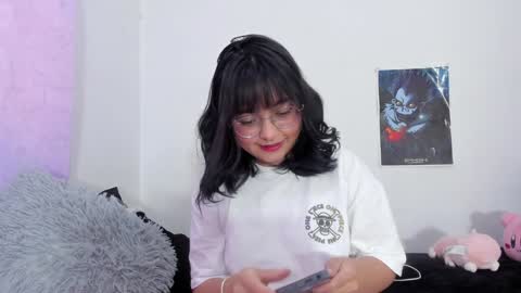 Zoe 3 online show from December 4, 9:46 pm