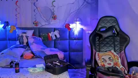 Nayuta online show from July 15, 8:57 pm