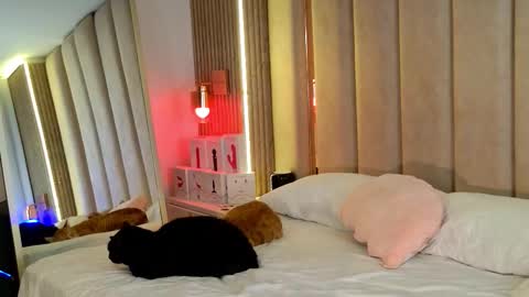 Nyxy online show from November 11, 9:17 am