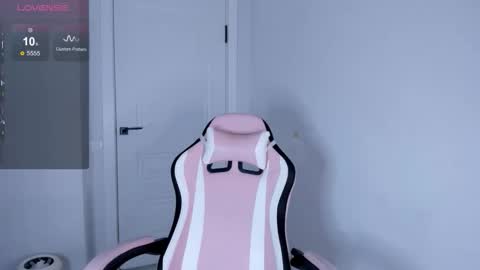 Hitomi   online show from December 5, 9:16 pm