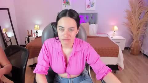 Icy online show from February 1, 11:53 am