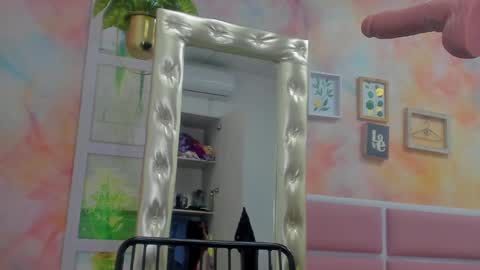 Snapshot of idiris_big chatting on March 12, 2:23 pm Idiris online show from March 12, 2:23 pm