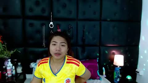 iisalombardi online show from July 4, 3:46 am