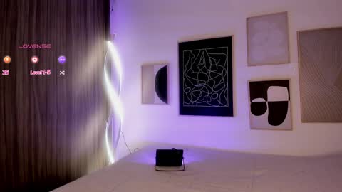 Eli  online show from November 27, 6:55 pm