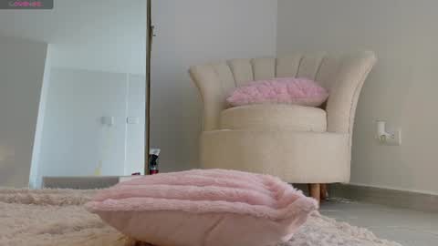 im_lisacb online show from July 27, 4:15 pm