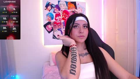 Snapshot of im_rosse_ chatting on December 4, 8:40 pm Jade Rosse online show from December 4, 8:40 pm