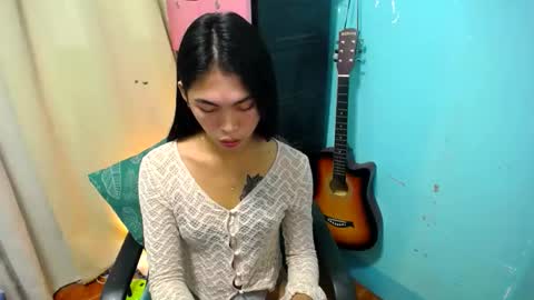 Snapshot of im_your_sexy_wifexxx chatting on February 8, 7:05 pm Ms. M online show from February 8, 7:05 pm
