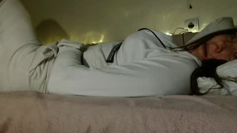 Carrie online show from January 7, 5:49 pm