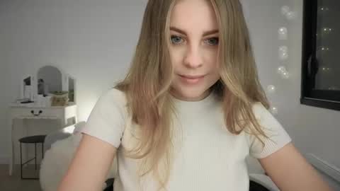 Snapshot of imkeira chatting on February 2, 8:08 pm ImKeira online show from February 2, 8:08 pm