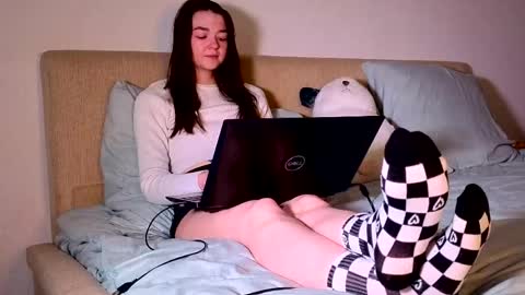 imkittygirlss online show from June 6, 6:14 pm