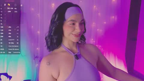 Leana online show from March 25, 8:01 pm