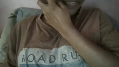 Snapshot of imlovelyrose chatting on December 14, 5:18 am ROSE online show from December 14, 5:18 am