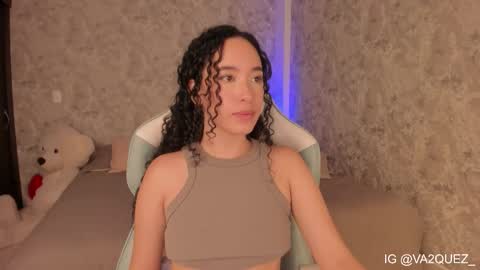 Sara online show from March 4, 2:40 am