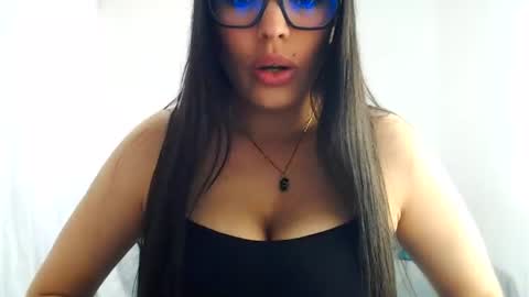 imsweetlips online show from August 2, 7:17 pm