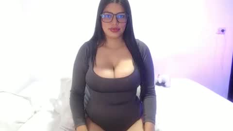 imsweetlips online show from October 23, 7:31 pm