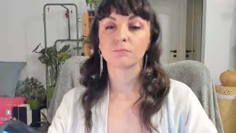 Snapshot of inakush chatting on February 27, 2:10 am Ina Kush online show from February 27, 2:10 am