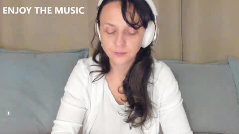 Snapshot of inakush chatting on December 29, 10:14 pm Ina Kush online show from December 29, 10:14 pm