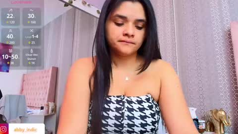 Snapshot of indi_catalina chatting on February 14, 12:25 pm Indi Catalina online show from February 14, 12:25 pm