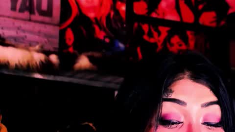 Bella Ambrosia online show from May 28, 8:18 pm