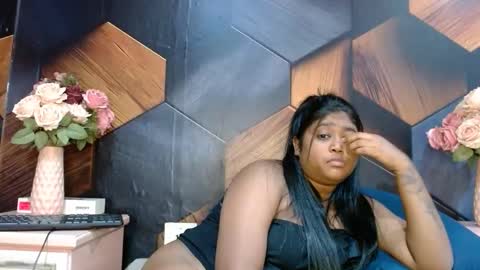 Melz online show from April 29, 2:37 am