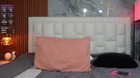 LITTLE AINHOA  online show from July 22, 8:10 pm