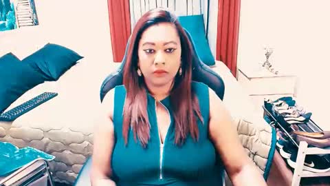 Amy online show from April 5, 11:48 pm